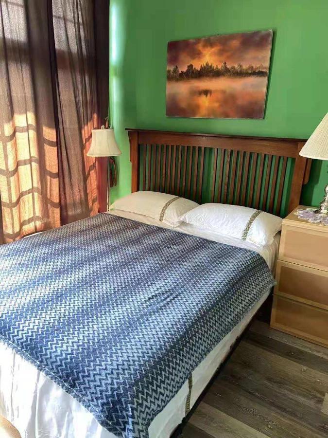Rodmay Hotel Пауэлл-Ривер Экстерьер фото